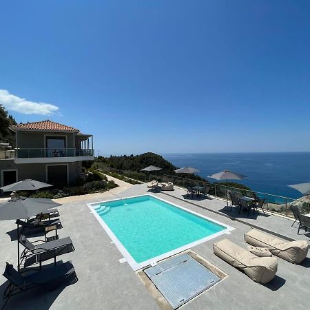 Melikiron Luxury Apartments Áyios Nikítas Eksteriør bilde
